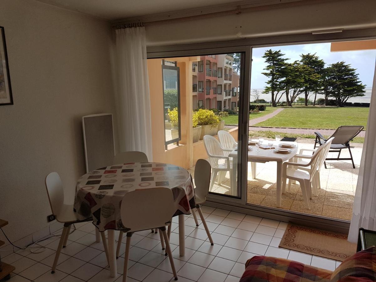 Appartement En Rdc Avec Terrasse Face A La Mer Pornic Exterior foto